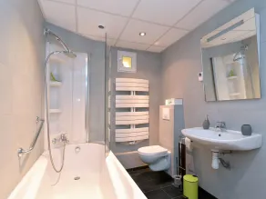 Gemütliche 2-Personen-Ferienwohnung mit moderner Ausstattung, Garten und WLAN in Bergholtz - Image 3