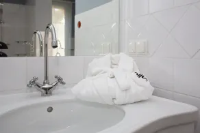 Penta Apartments - Image 5