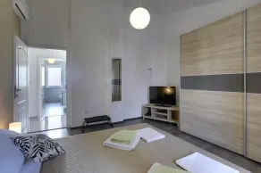 Villa de luxe avec piscine privée près de la plage de sable - Image 4