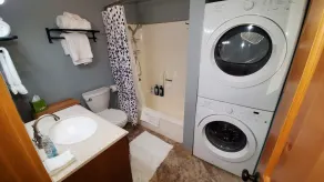 Walk to ski runs - condo with loft & access to Tahoe Donner 5-star amenities - Image 4