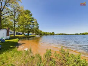 Cozy Lakefront Cottage Near Munising & Pictured Rocks - Image 5