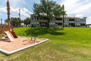 Family-Friendly Lake LBJ Getaway, Beach, Pool, 1 King bed, 1 Queen bed, View - Image 2