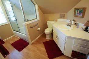 Spacious Country Guest Apartment - Image 4