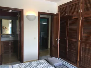 Belle villa individuelle de 2 chambres dans le quartier populaire de Faro Park à Playa Blanca - Image 5