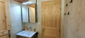 Chalet tout confort - 4 chambres/3 sdb pour 10 personnes - Navette à proximité - Image 4