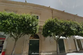 SICILY ROMANTISK CHARMING LEJLIGHED I MODISENS HISTORISKE CENTER! - Image 5