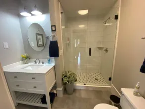 2 BDRM - Sleeps up to 6 - Image 2