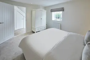 Host & Stay - The Hay Loft - Image 5