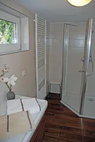 Ferienappartement Having - Ferienappartements unterm Reetdach mit Seeblick - Image 3