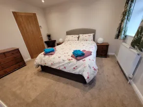 Oak Tree Cottage situated in the peaceful countryside village of Little Snoring - Image 5