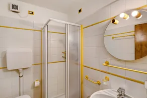 Holiday Apartment \"Casa San Marco n 4\" with Mountain View, Balcony & Wi-Fi - Image 4
