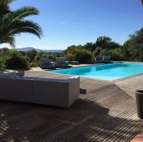 Chambre d’hôte avec vue mer et piscine - Image 4