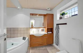 4 sovrum härligt hem i Væggerløse - Image 3