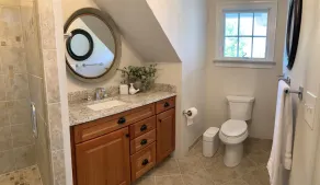Waterfront panoramic point w/ pool, perfect for traveling couples, families - Image 4