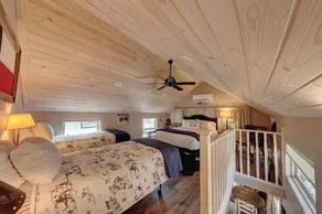 Treetop River Cabins on the Guadalupe River - Image 4