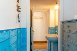 Comfortable three-room apartment with a large terrace overlooking the Gulf of Portoferraio - Image 4