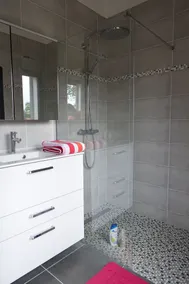 Spacious Villa in Espelette - Image 4