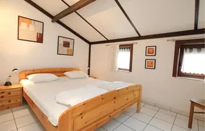 3 Bedroom Beautiful Home In Bredene - Image 5