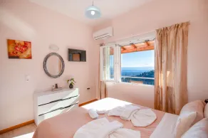 Eros Sea View: Brand new! Comfortable apartment, above Agni - Image 4