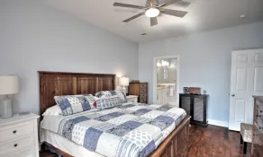 Across the street from beach access, private pool and NEW TO VRBO - Image 3