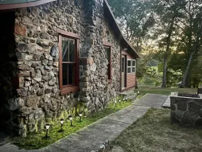  Private River Frontage!!!  Beautiful Cabin with Amazing views!  Available now!! - Image 4