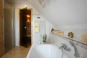 'AufReede' Exclusive holiday home with garage, sea view, loggia, terrace - Image 4