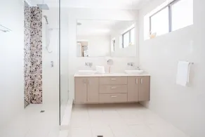 Warana Abode - Pool, Studio, PF, Walk to Beach - Image 3
