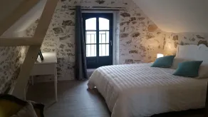 Charming little stone house - sleeps 4 - Port de St Goustan, Auray - Image 2