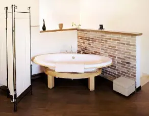 PRÄCHTIGE, WARMHERZIGE WOHNUNG IM HERZEN EINES TYPISCHEN SIZILIANISCHEN DORFS! - Image 2