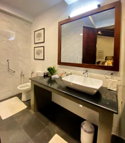 Mirissa Beach Villa - Image 3