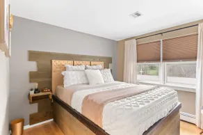 Unique space? Hot tub? King bed? Games Room? - Image 5