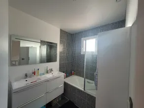 Large Villa for 10 people in a sought-after area of Marseille - Image 4
