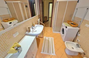 The cedar house - Lake Iseo - Image 3