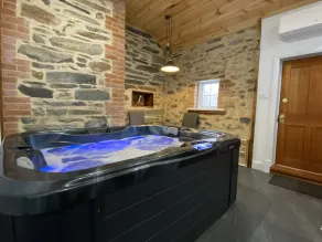 Port Elliot Studio Spa Apartment - Image 2