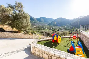 Paris Villa, with Pool, BBQ, Playground & SeaViews - Image 2