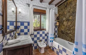 Stunning Home In Algatocin - Image 2