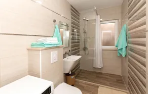 Gorgeous Apartment In Komarna With Wifi - Image 4