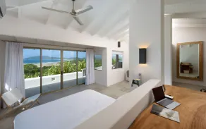 Sunset House - oceanview villa 5-min walk to the beach by Elite Beach Villas - Image 5