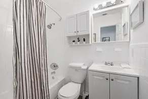 Bright and Spacious 2 BR Apartment - Image 3