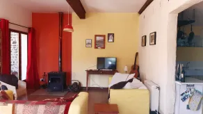 2 gîtes, piscine privée, grand espace extérieur pouvant accueillir 15 personnes. - Image 3
