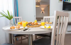 Accès piscine! Studio hyggeligt og komfortabelt med trådløs internetadgang - Image 5