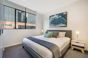 Bright Terrace Unit Next to Chapel St Dining - Image 3