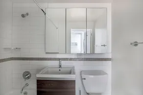 Clean Hudson Yards 1BR w/ Elevator & Doorman, nr Station, by Blueground - Image 3