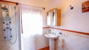 Villa godt beliggende og omgivet af natur, ideel til grupper - Image 3