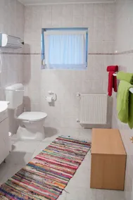 Høj kvalitet husfamilie idyl for 4-8 personer., Pool, Klima, Sø 1000m ', Saun - Image 3