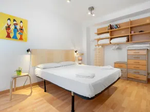 AT072 Beachfront apartment - Image 4