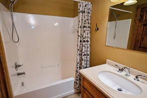 Neue 1-Zimmer-Seekabine mit kostenlosen Resort-Annehmlichkeiten - Image 3
