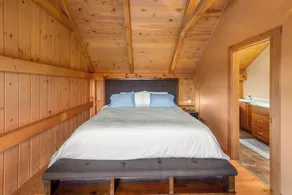 New Spacious Stowe Home, Central A/C Stowe Mt Views. Sauna, Ask about dog policy - Image 5
