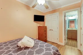 Direct Ocean Front First Floor 1BR/1Bath Condo - Image 4