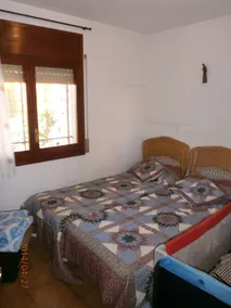Familjehus med privat pool, privat garage och havsutsikt - Image 4